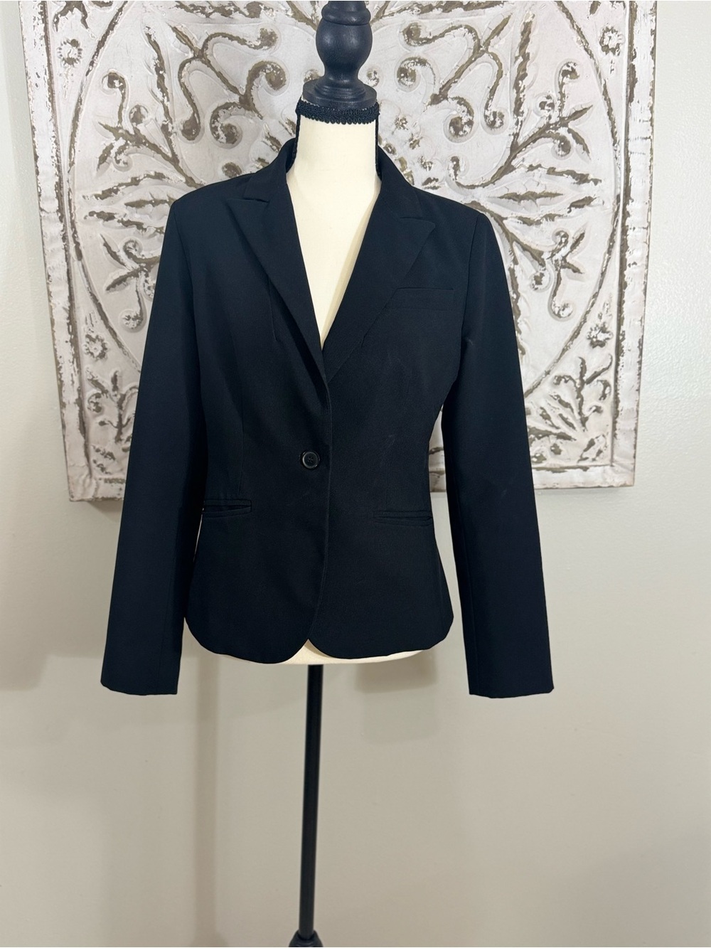New York & Company Black One-Button Career Blazer – Women’s Blazer